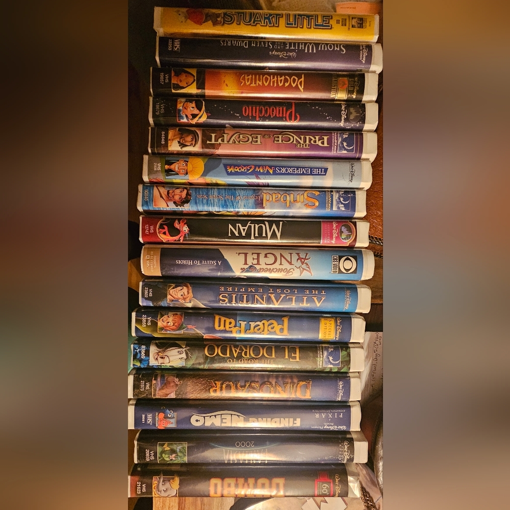 16 Disney & DreamWorks Vintage VHS Collection